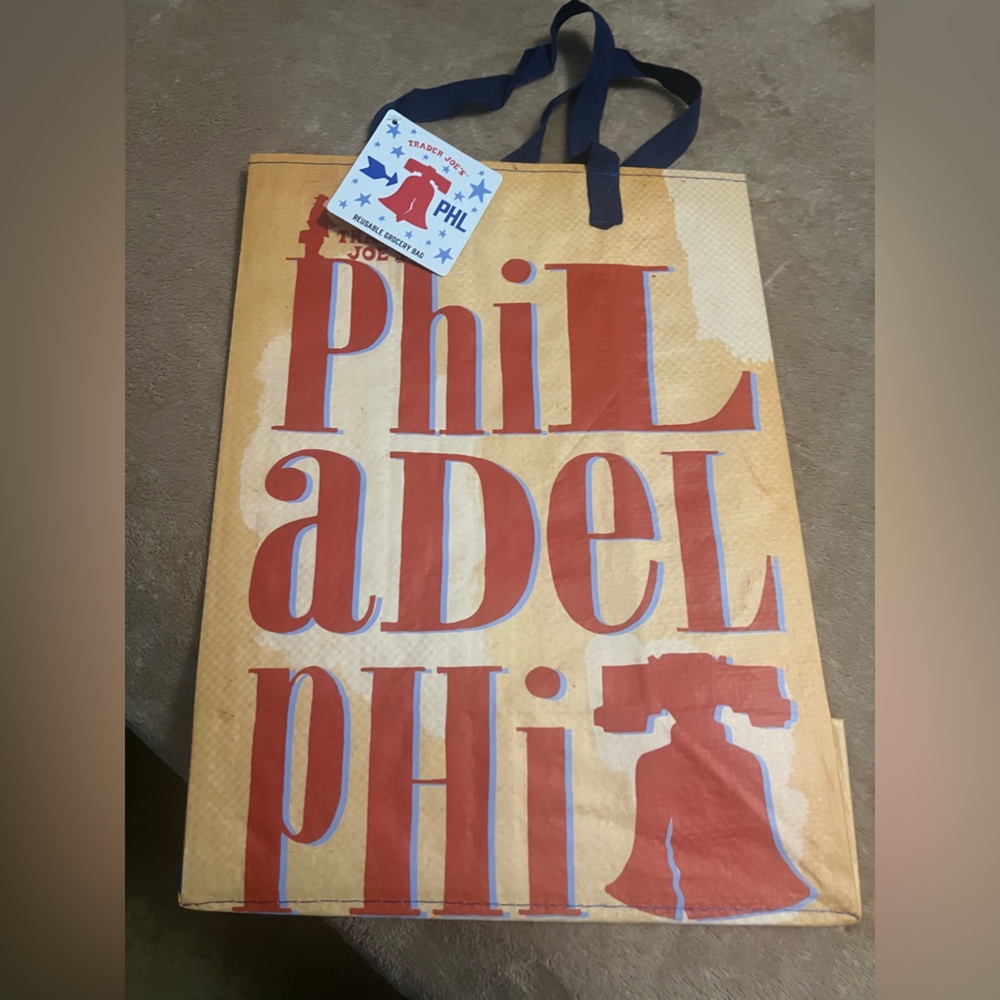 NWT Trader Joe’s Philadelphia Reusable Bag - Picture 2 of 4